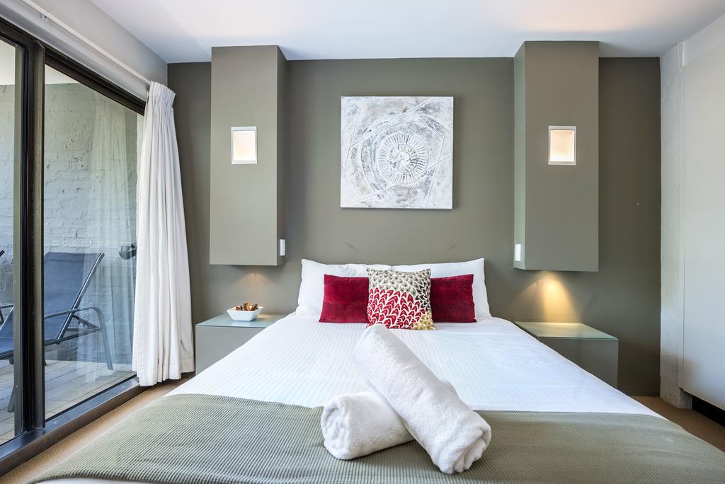 Saks On Hastings Aparthotel Noosa Heads Buitenkant foto