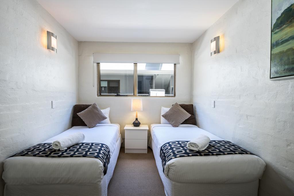 Saks On Hastings Aparthotel Noosa Heads Buitenkant foto