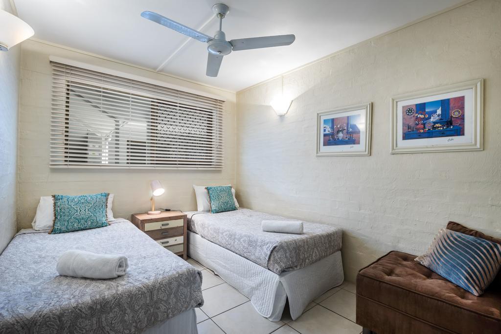 Saks On Hastings Aparthotel Noosa Heads Buitenkant foto