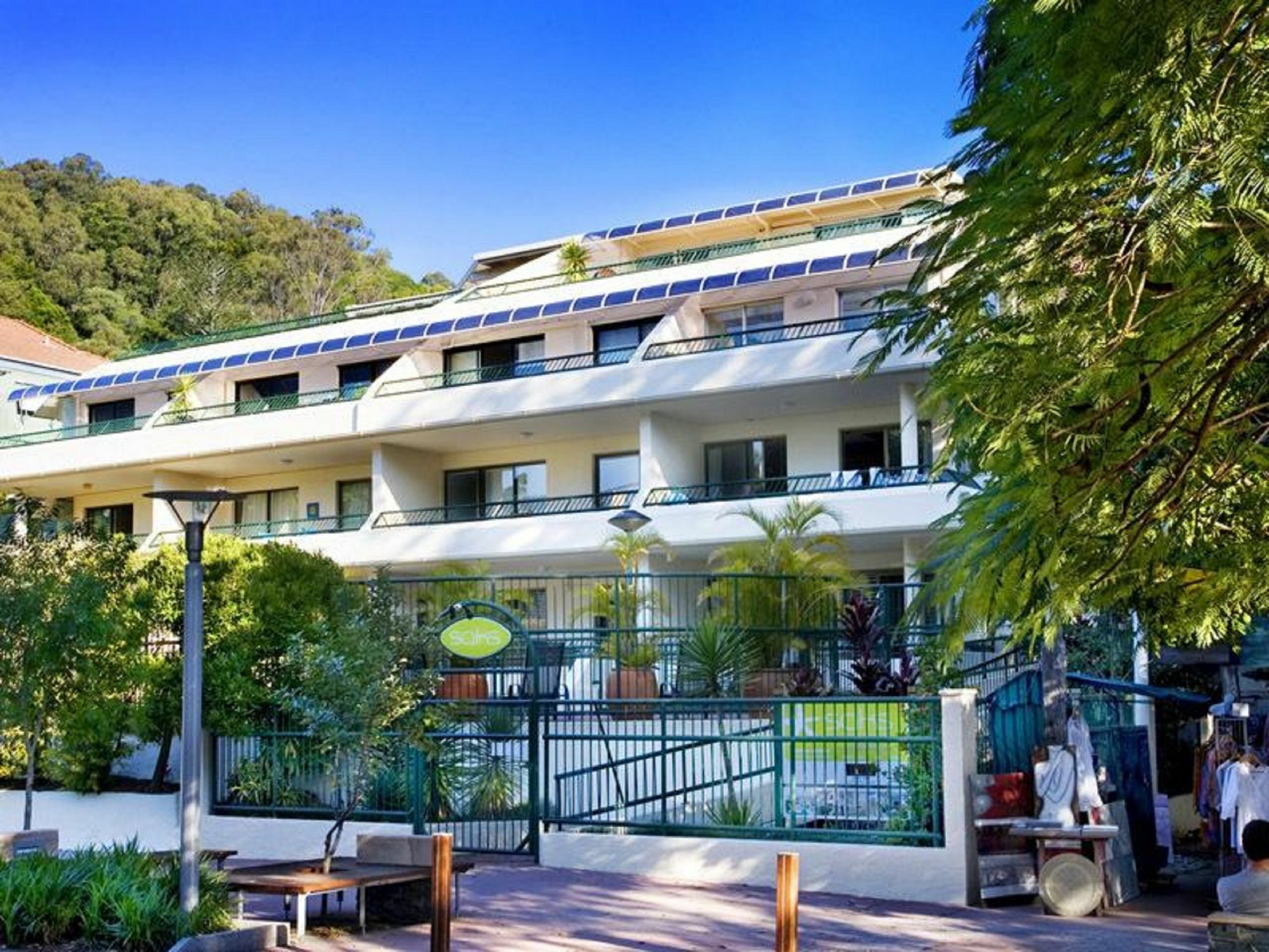 Saks On Hastings Aparthotel Noosa Heads Buitenkant foto
