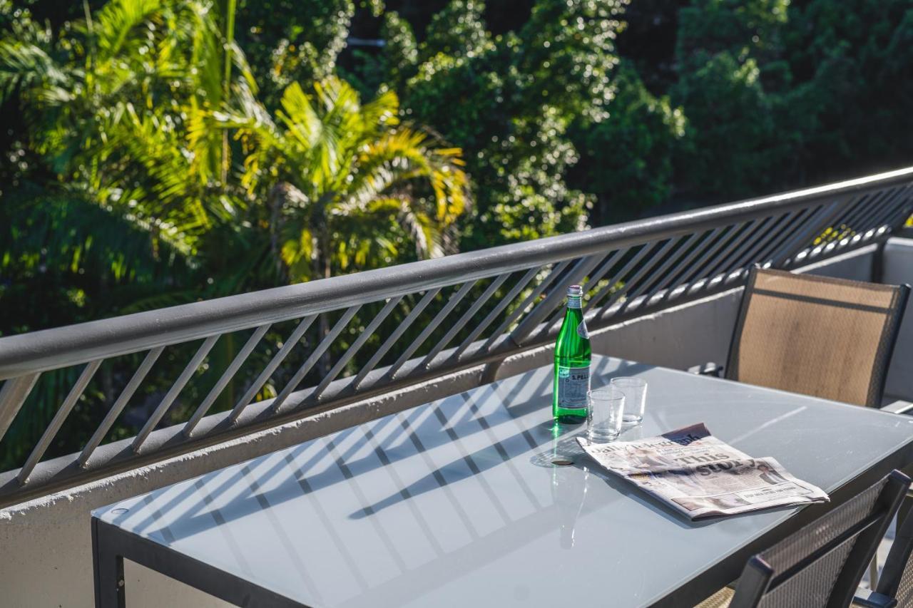 Saks On Hastings Aparthotel Noosa Heads Buitenkant foto